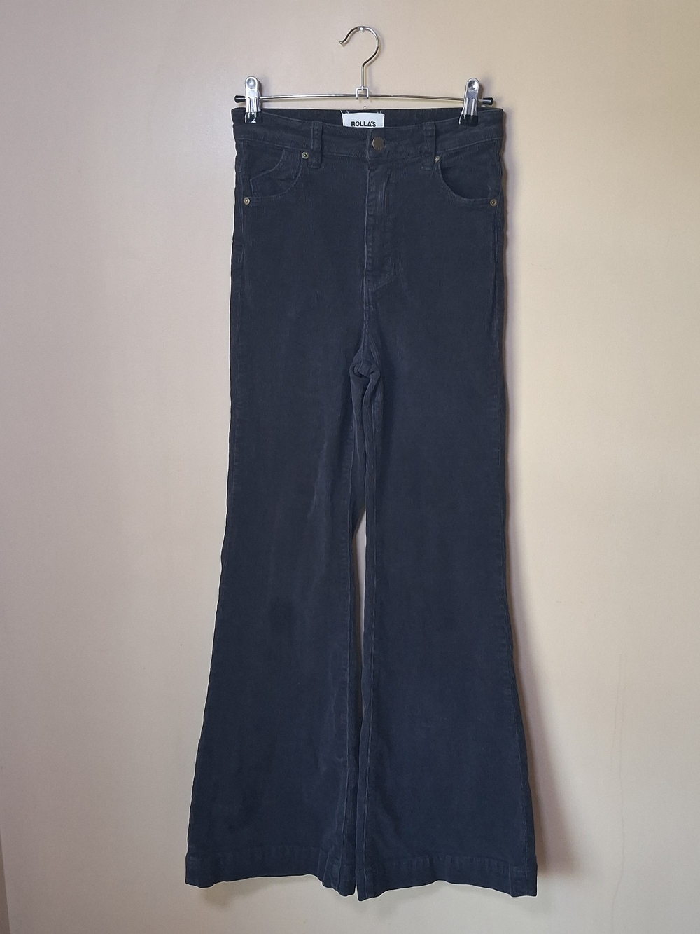 Rolla's Eastcoast Flare Corduroy Black Pants; Size 27
